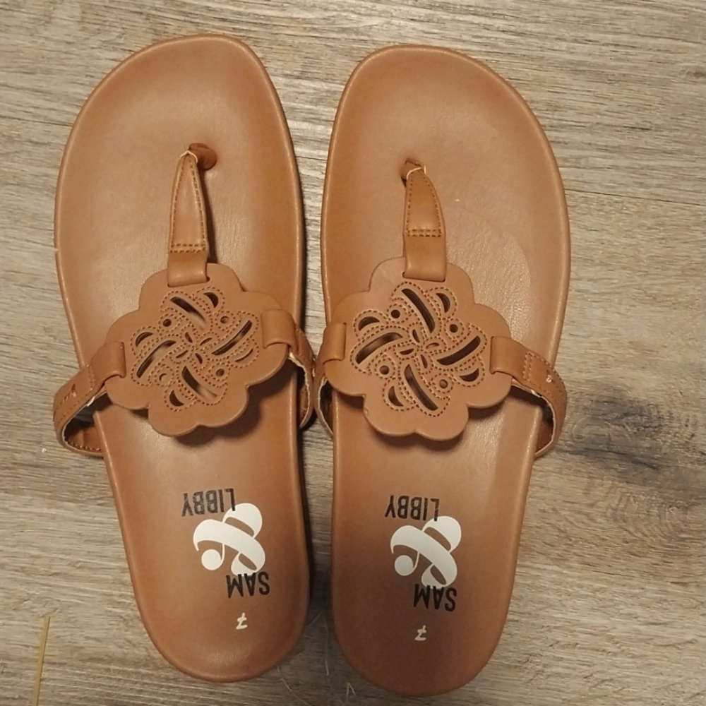 Sam & Libby Sandels size 7
